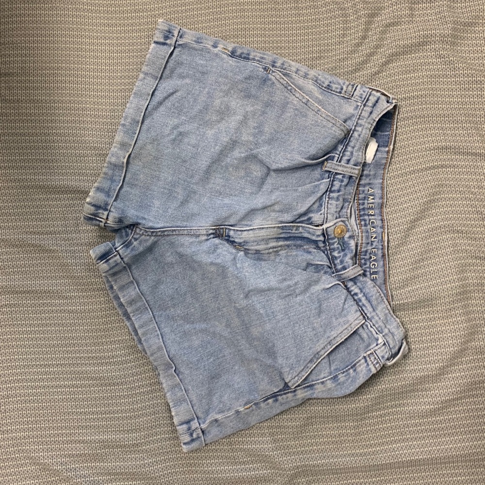 American Eagle high wasted mom shorts
